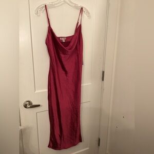 NWT Justify Size M Dress Raspberry